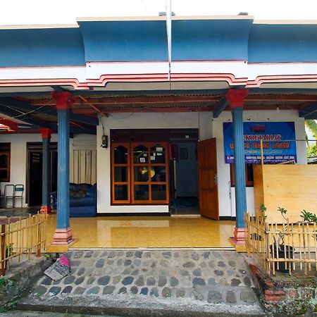 Oyo Homes 91134 Desa Wisata Tebing Lingga Trenggalek Luaran gambar