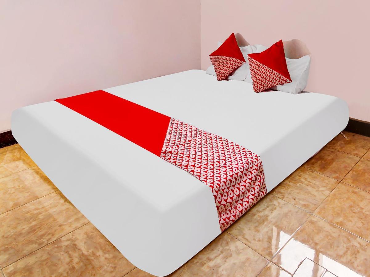 Oyo Homes 91134 Desa Wisata Tebing Lingga Trenggalek Luaran gambar